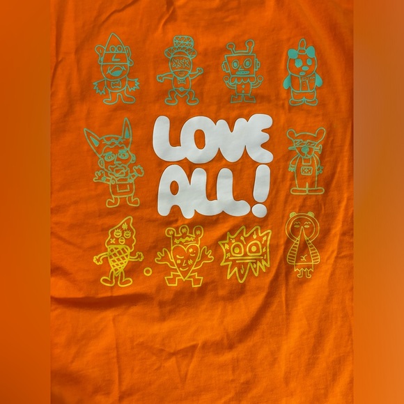 All Good Things Are Welcome Here (AGTAWH) Vic Garcia world size Medium men - Picture 9 of 9